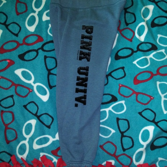 PINK Victoria's Secret Pants - VS Capri Sweats 😘